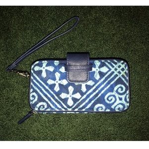 VERA BRADLEY I.D. WRISTLET/WALLET!!!